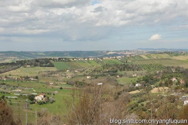 [转载]意大利马切拉塔大学和孔子学院联合举办