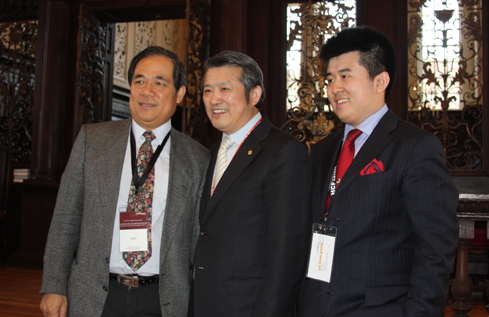 陈奕伦是哈佛大学学生的代表