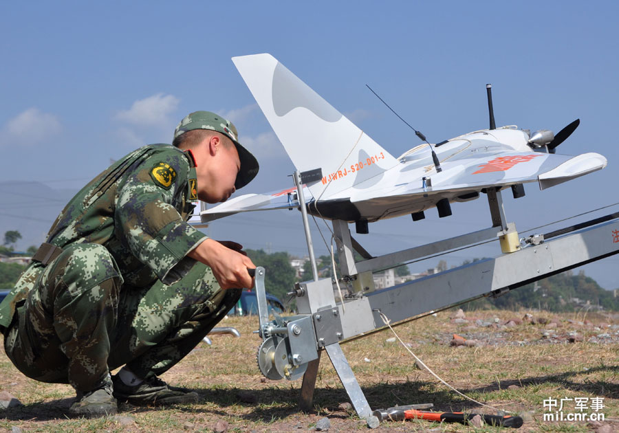 武警凉山森林支队无人侦察机让防灭火如虎添翼