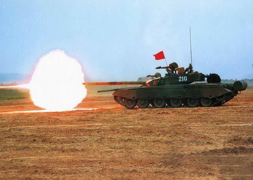 中国99式主战坦克(资料图)