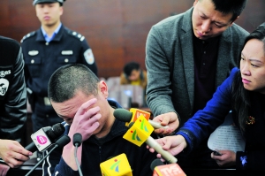 醉酒后偷走货车撞死路人 进看守所每天在哭