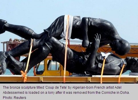 齐达内头顶马特拉齐雕像被拆 卡塔尔:违体育道