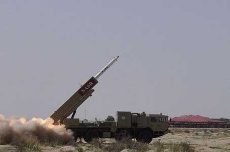 当地时间5月29日,巴基斯坦成功试射了一枚可携带核弹头的短程弹道导弹