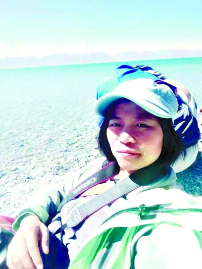 女研究生开旅游公司仅月挣千元:是为了梦想