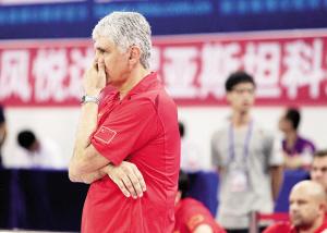 亚锦赛名单即将出炉 男篮外线配置让杨帅发愁