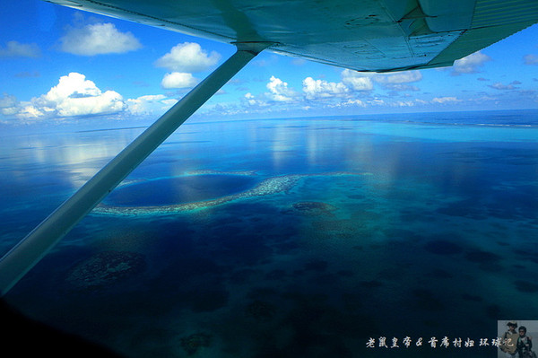 航拍全球最大水下洞穴---伯利兹大蓝洞