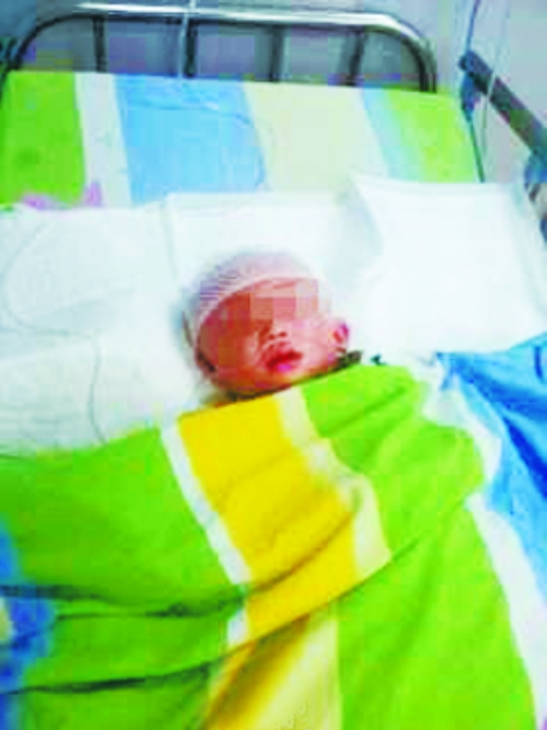 重庆<em>1岁男童电梯</em>中遭<em>10岁女孩摔打</em>、蹊跷坠楼