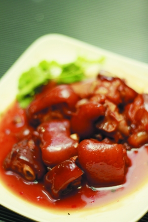 炖猪蹄放什么大料最好 e5250f1d-dc27-47d6-b88f-8b8adc0be9c5.jpg