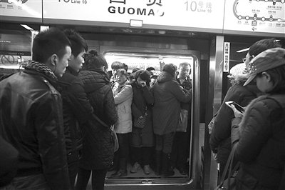 北京地铁调价五方案待选 出行刚需或有票价优