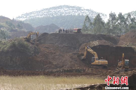 钦北区大直镇总人口有多少_钦北区大寺镇清彩眼镜(2)