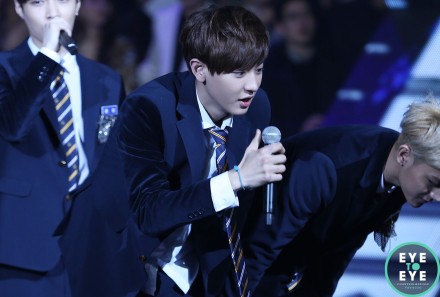 2013kbs歌谣大战EXO凭《咆哮》夺年度歌曲|