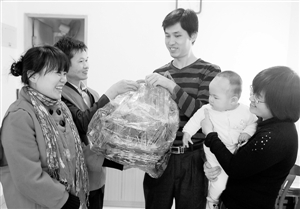 孩子寒假去哪?去送爱心年夜饭|学生|高中生