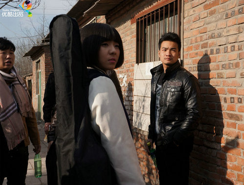 《奔跑的蘑菇》上线 周子琰携手小灿首触网|影片|执导_凤凰娱乐