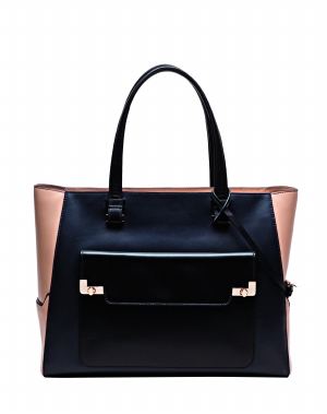 　　Lancel 三色拼接L Shopper 17900RMB