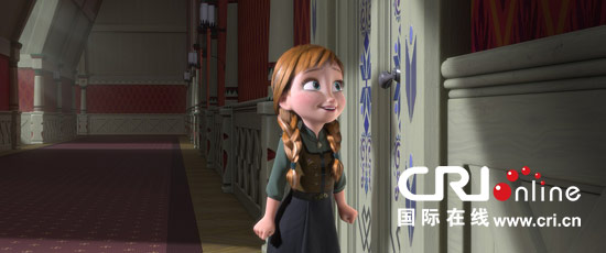 《冰雪奇缘》发新剧照 主角可爱童年首度曝光