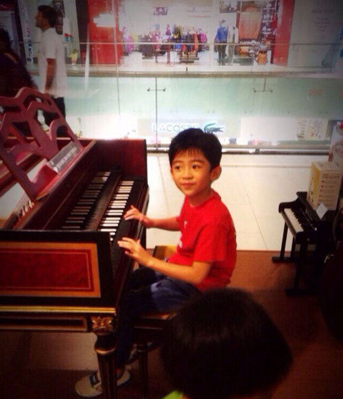 л氮lucasܹܵ ָٰӼ 