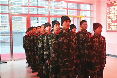 消防队全副武装看春晚|战备|中队