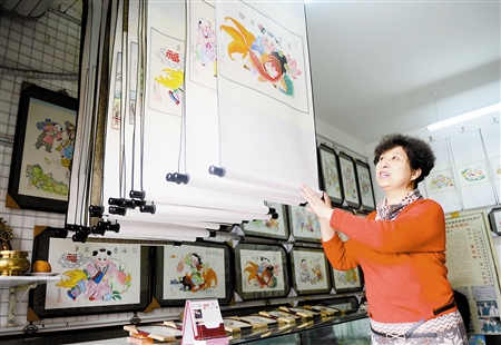 浓浓传统年味吸引八方游客 杨柳青年画销量猛