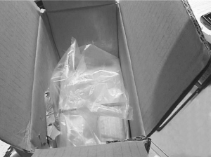 收货方当场拒签,快递公司愿赔偿|快递|快递员_