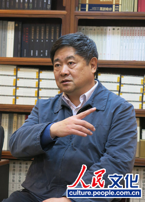 故宫博物院院长单霁翔接受本网记者的采访。（黄维 摄）