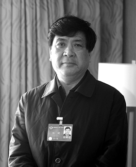 委员刘晓:在养老服务相关专业推行免费教育、