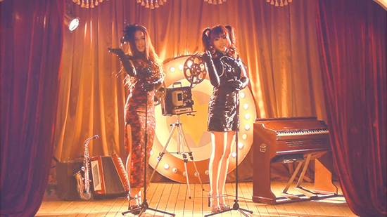 《喝咖啡》MV微胖女神潮女变名伶 计划陕西首