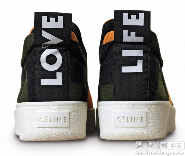 单品推荐:CELINE 2014春夏Love&Life平底运