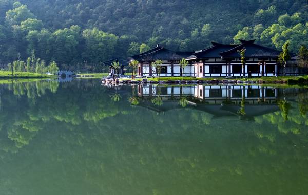 富阳山色