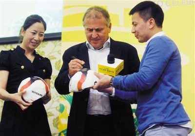 济科 中国足球差在青少年培训|济科|世界杯