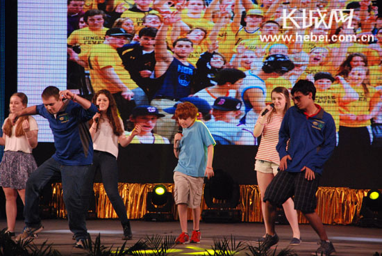 国内外百余名师生齐聚衡水中学国际文化教育艺