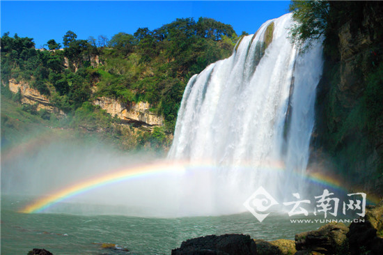 黄果树大瀑布 古尚台 摄