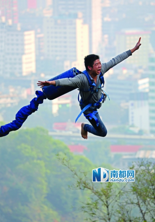 120秒的下坠里 你在想什么?