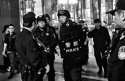 记者体验北京站前安保:警方出警1分钟到达-中