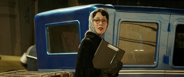 一步之遥 戛纳首发预告片|影片|片中