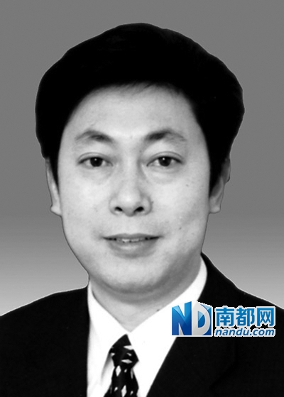 陈文清分管组织部、第8纪检监察室(联系湖南、广东、广西、海南及中央驻港、澳办)等