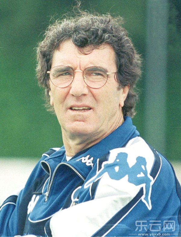 钢铁门神|佐夫|世界杯