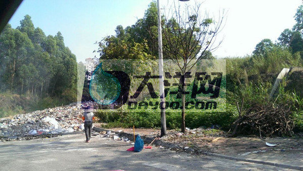 垃圾焚烧点现场 拍摄时间:2014年5月28日