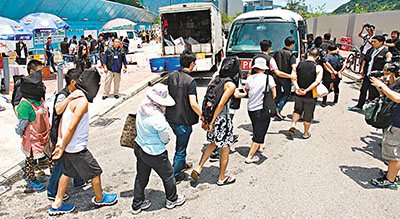 黑帮包揽工地饭盒生意 香港警方拘捕37人|警方