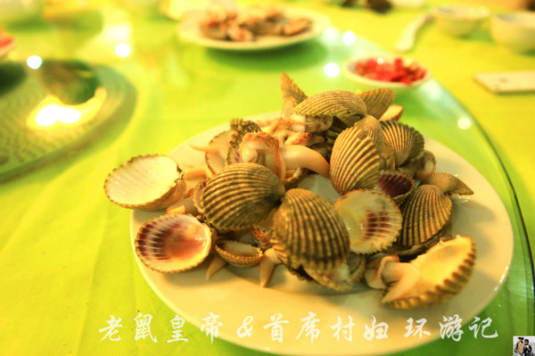 在疍家渔排上吃“天下第一粥” 在疍家渔排上吃“天下第一粥”