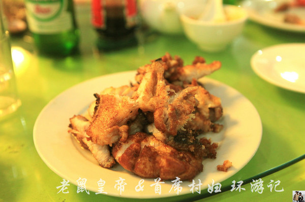 在疍家渔排上吃“天下第一粥” 在疍家渔排上吃“天下第一粥”