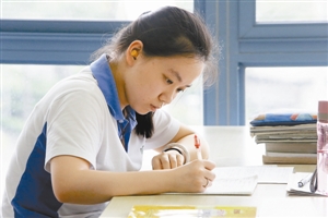 关于善用高考真题答疑解惑的毕业论文格式范文