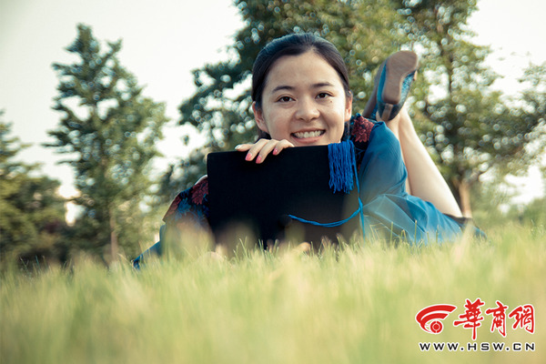 又一大波毕业照来袭 西安邮电大学毕业妹纸求