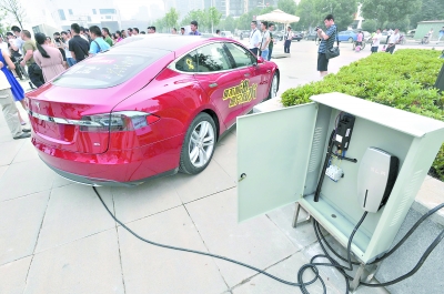 武汉有了特斯拉充电桩