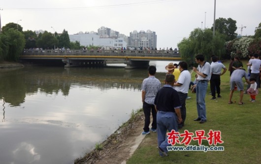 女生跳河获救两同学救人溺亡 校方先行支付补