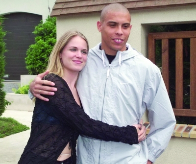 巴西赢球靠的是女人…|罗纳尔多|巴西队