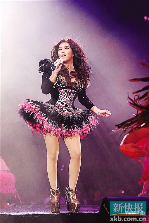 <em>七月不减肥 八月张惠妹</em>|张惠妹|杨丞琳_凤凰资