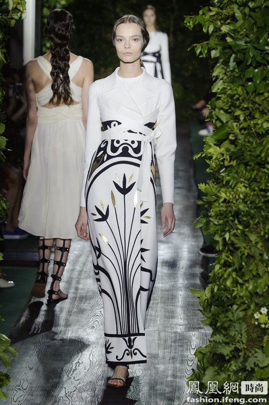 古希腊风情 valentino2014秋冬高订系列-秀场直击图片