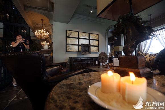 美式草原派风格家居亮相青浦吉盛伟邦家具村|