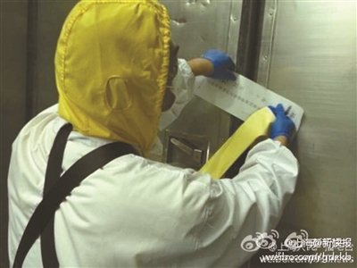　　上海食药监部门对上海福喜食品有限公司进行查封