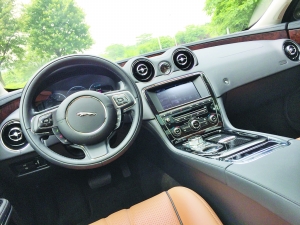 纡尊降贵|捷豹|镀铬